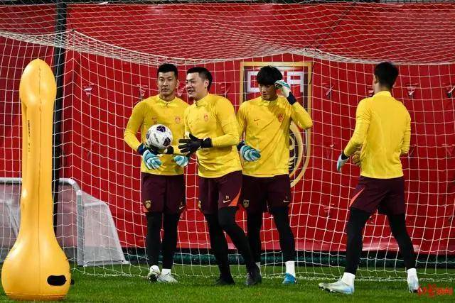 球队在比赛中展现实力，积极备战未来挑战