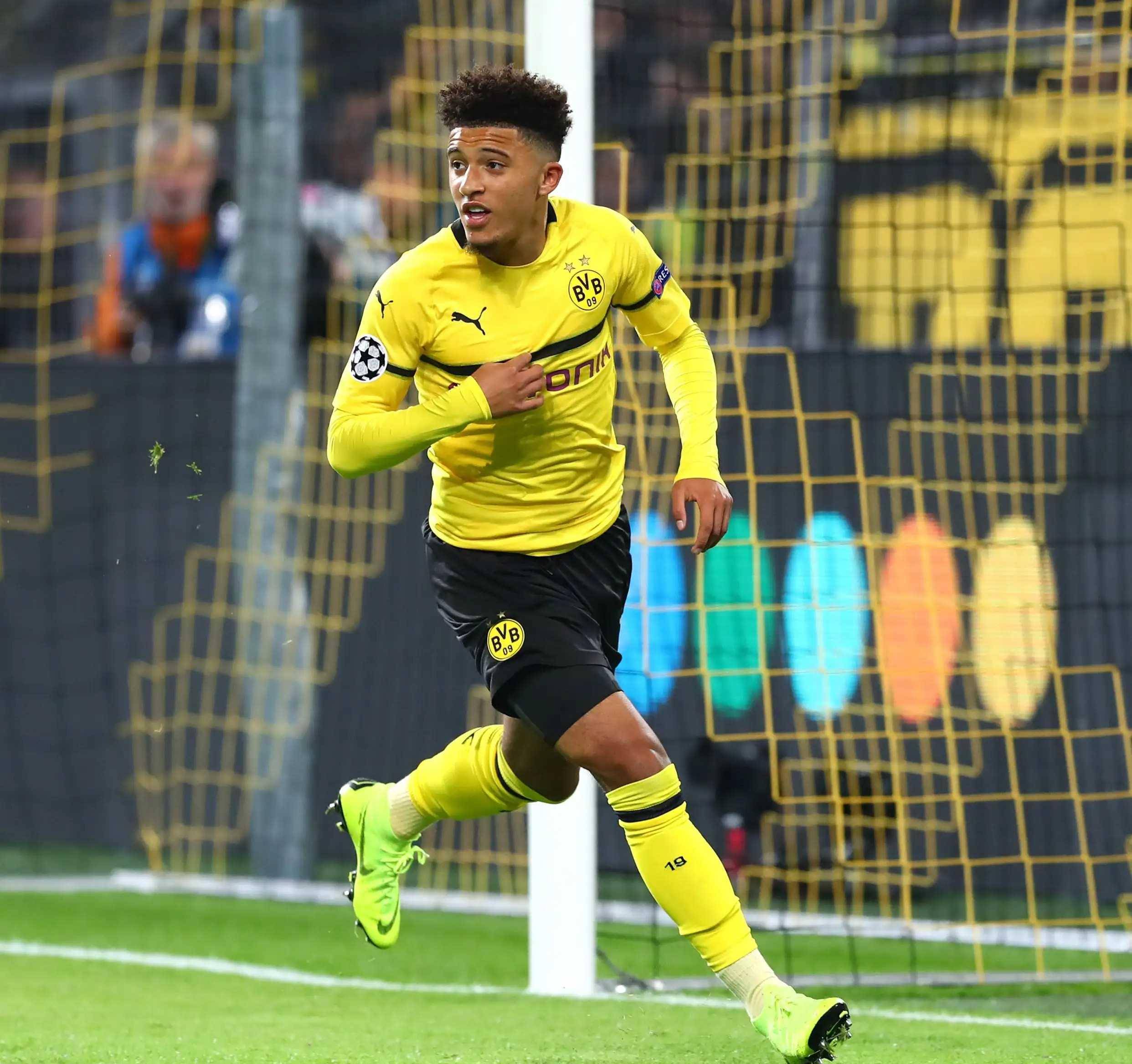 开云平台-包含法兰克福战平多特蒙德，表现出色的词条