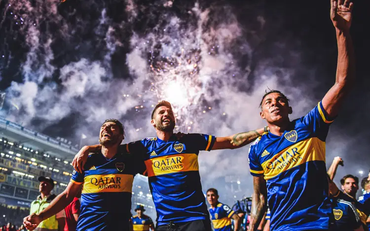 博卡青年力压对手，凭借两连胜领跑的简单介绍