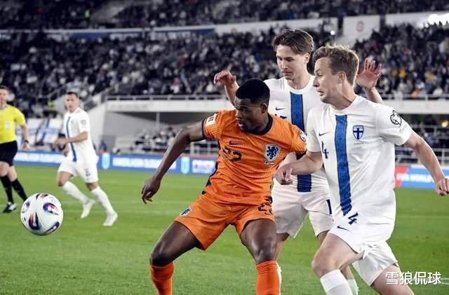 开云体育下载-马赛新援亮相首秀，引发球迷期待的简单介绍