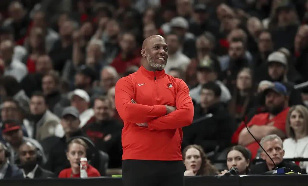 开拓者主场遭逆转惨败，心态需警惕调整的简单介绍