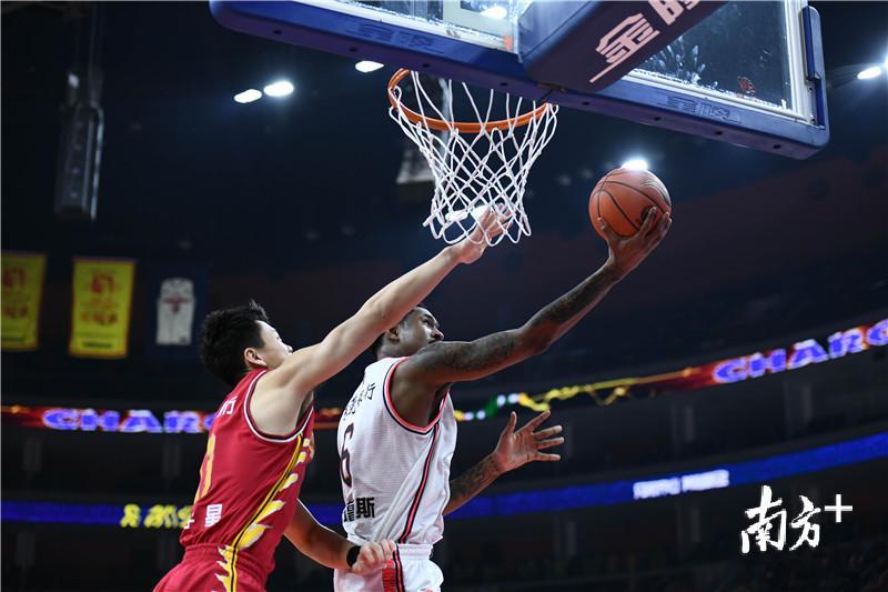 开云体育入口-湖南队主场大挫江西队，豪取宝贵三分的简单介绍