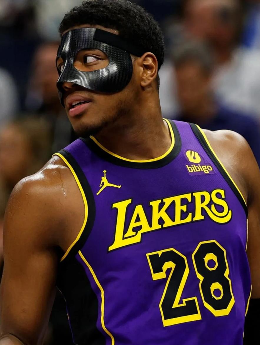 开云体育平台APP-绿帽连胜稳坐小组榜首，主场统治力尽显的简单介绍