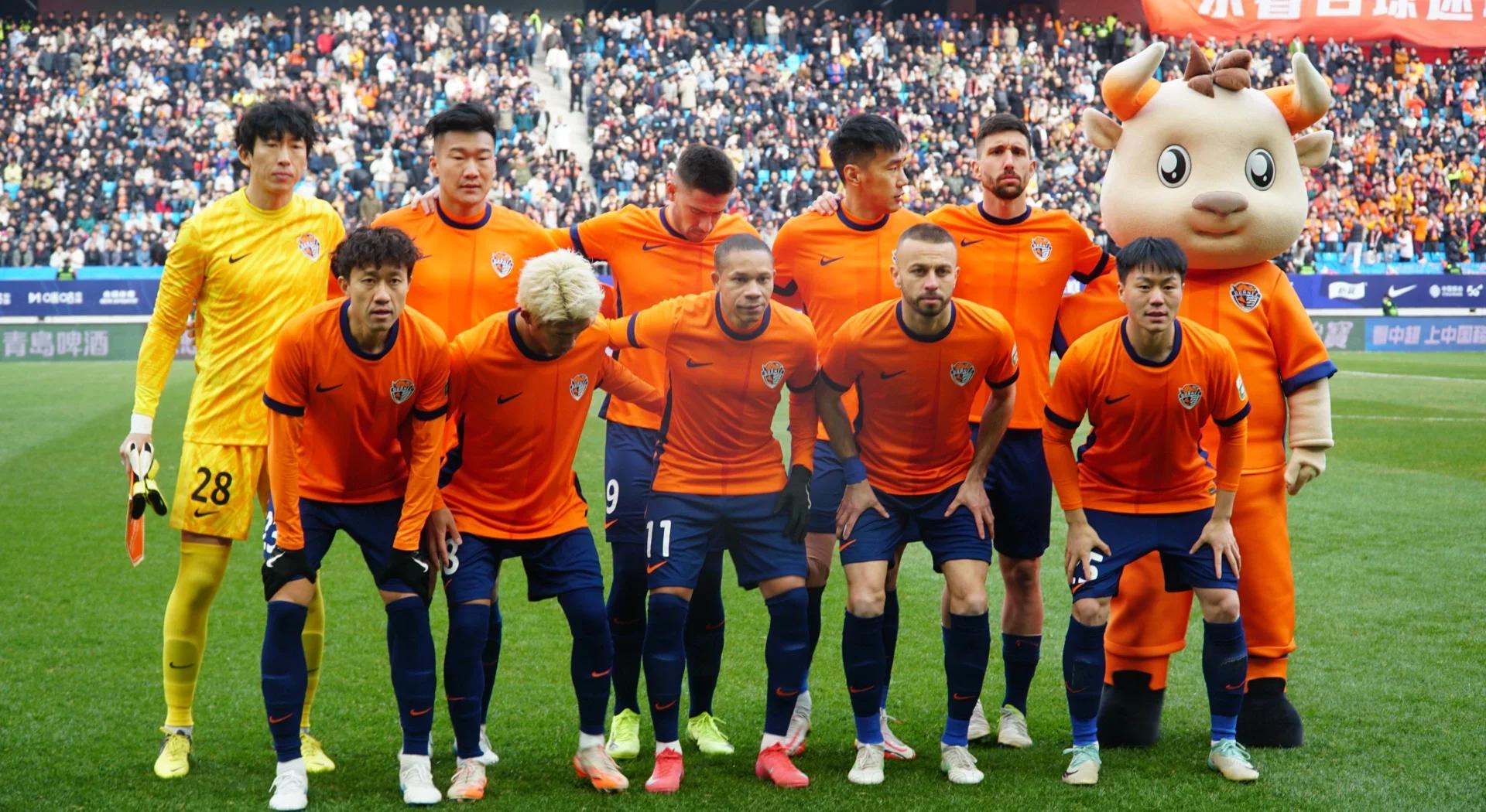 开云体育登录-关于中超联赛火爆开赛，球员精湛技艺吸引眼球的信息