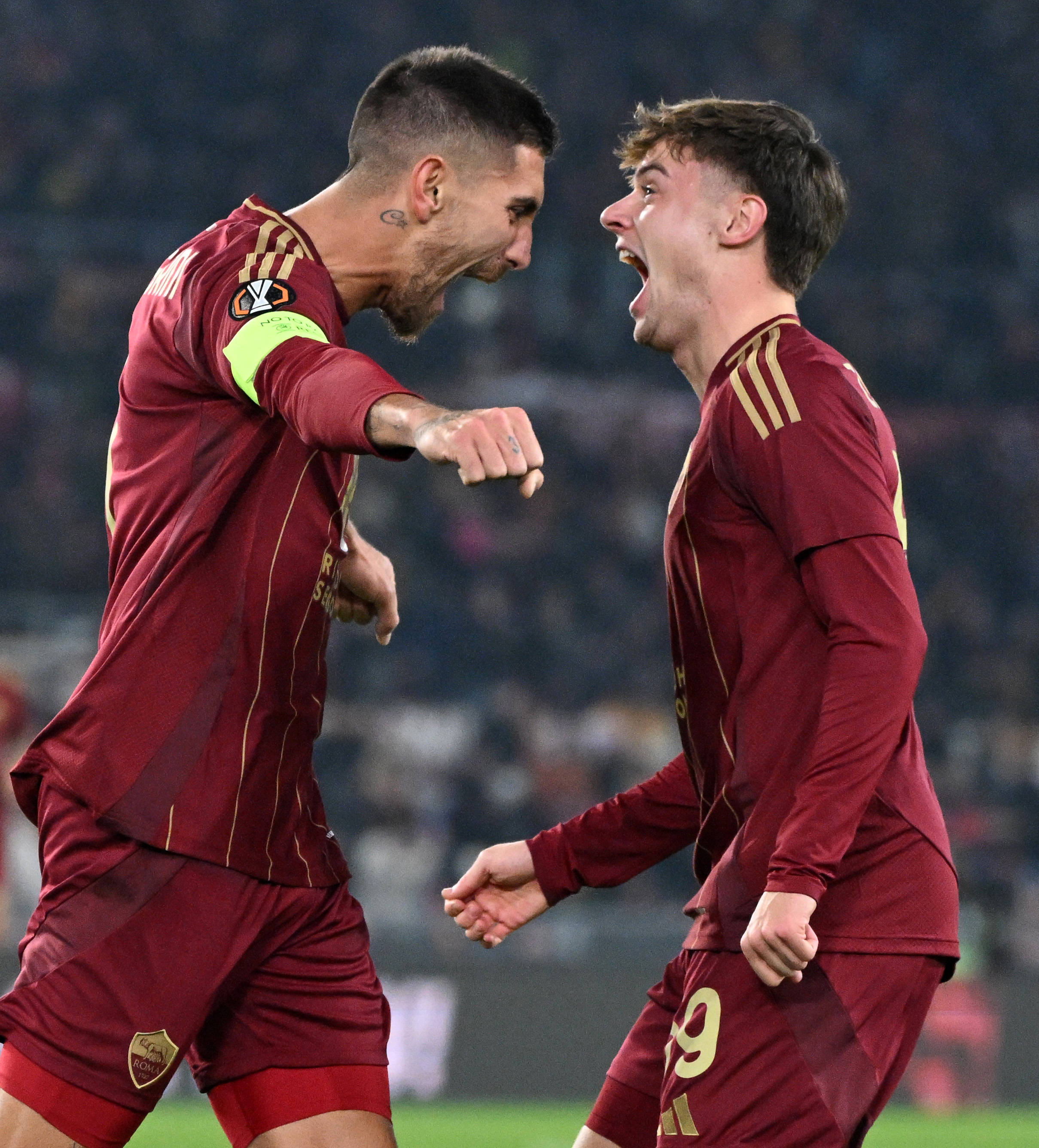 开云体育下载-欧洲顶级联赛再掀激烈对决