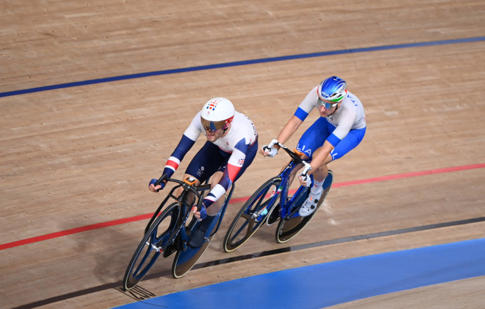 德国自行车选手刷新世界纪录，夺得金牌