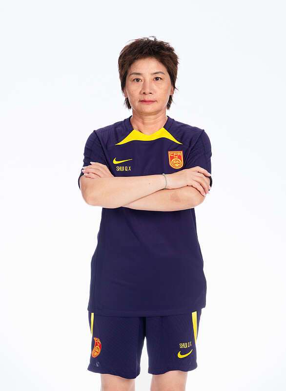 开云体育下载-包含表现出色的女足球员备战势不可挡冲刺胜利的词条