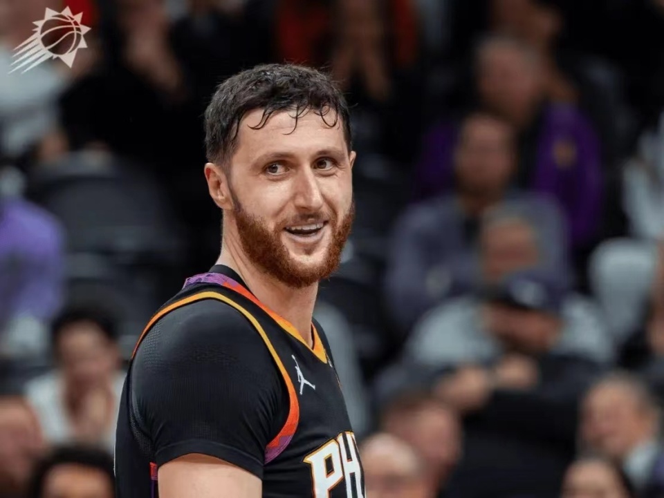 灰熊轻取阿根廷男篮，布克打破历史纪录的简单介绍