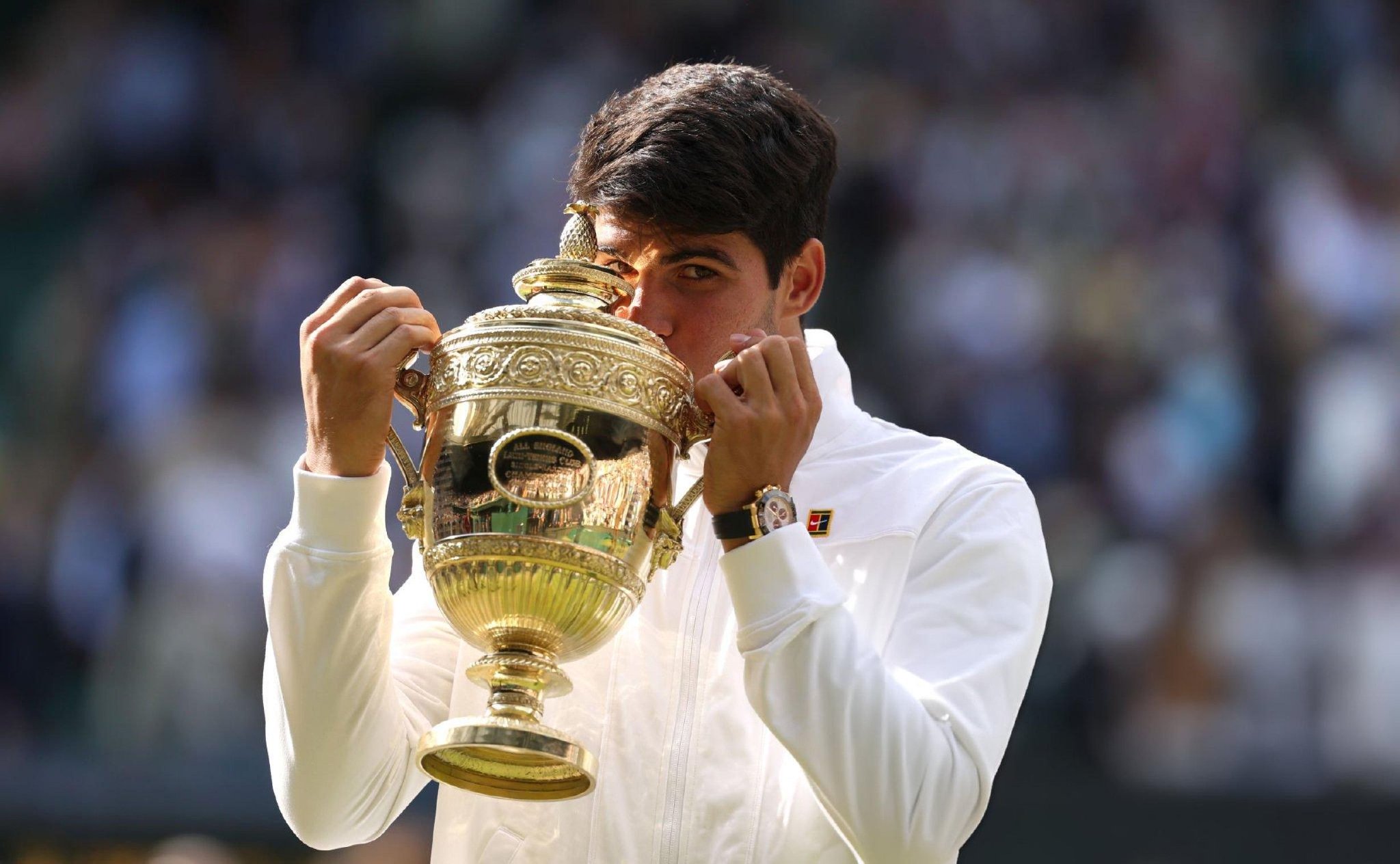 温网翻盘年终总决赛，阿尔卡拉斯惊艳四座